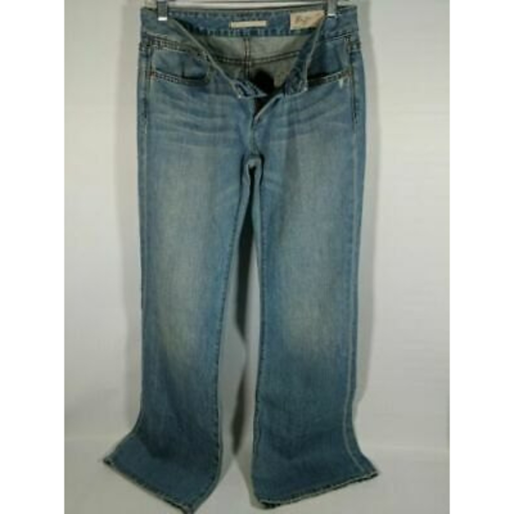Women's Limited Edition Bell Wide Bottom Light Wash Blue Jeans Distressed Sz. 26